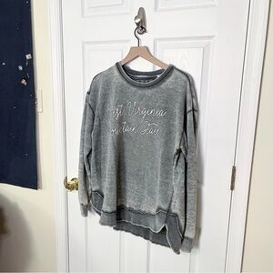 ✧･ﾟwv graphic boutique sweater
